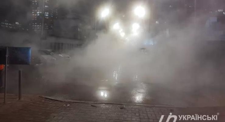 В Киеве прорвало трубу с кипятком