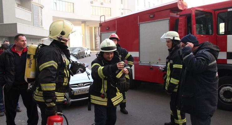 Пожар в киевской высотке ликвидировали