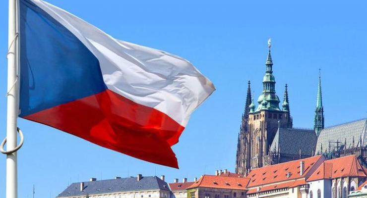 Чехия отказалась от участия в миграционном пакте ООН