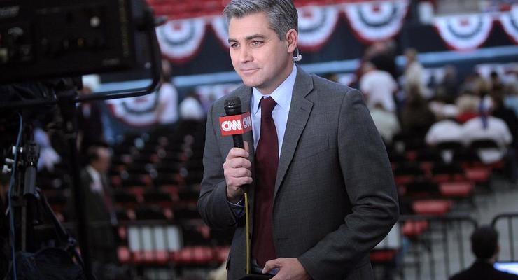 Суд обязал Белый дом возобновить аккредитацию журналиста CNN