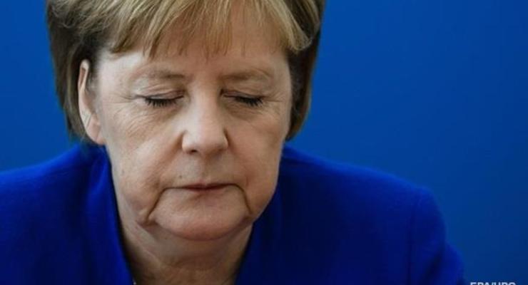 В немецком Хемнице прошла демонстрация за отставку Меркель