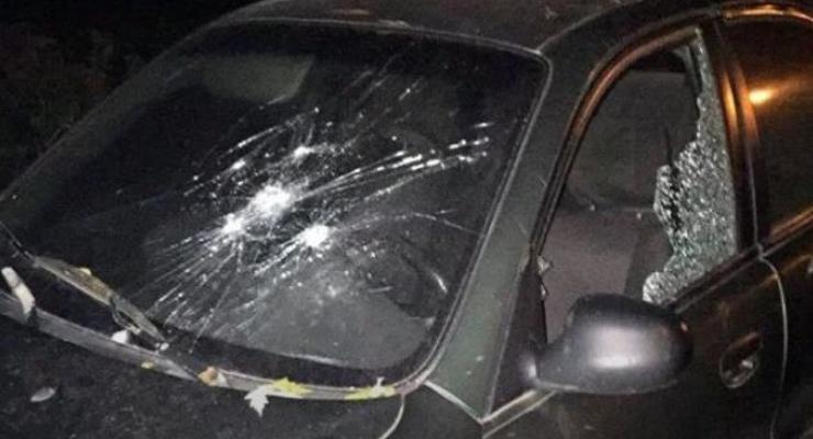 Во Львове пьяный мужчина стрелял по автомобилям
