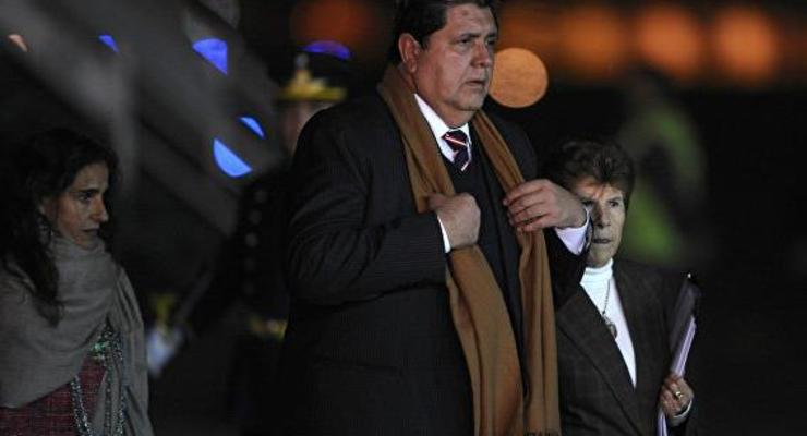 Экс-президент Перу попросил убежища в Уругвае