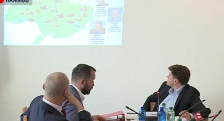 В Раде на заседании использовали карту Украины без Крыма
