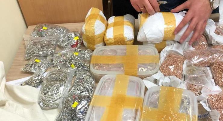 В Украину пытались незаконно ввезти 17 кг золота - СБУ