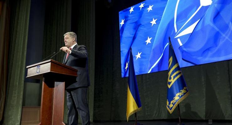 Вопрос "нескольких лет": Порошенко о вступлении Украины в ЕС