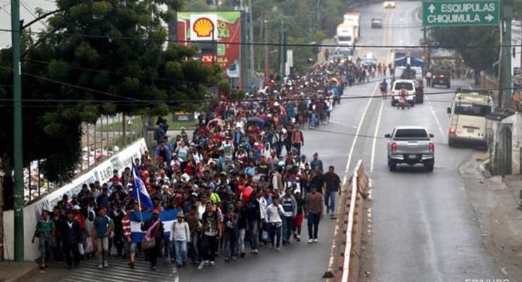 Трамп пригрозил закрыть границу с Мексикой