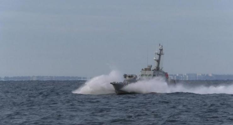 Россия захватила три украинских корабля - ВМС