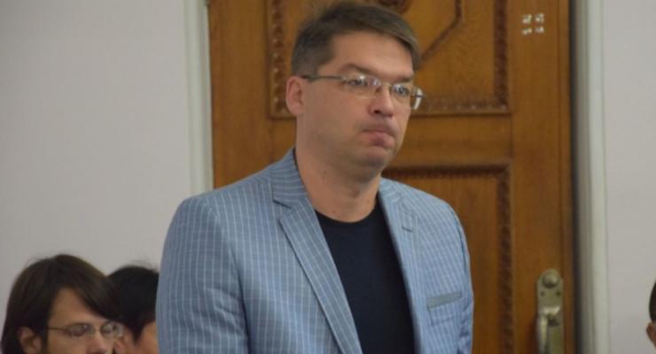 Установка счетчиков тепла: Суд отпустил инженера, подозреваемого в хищении 3 млн грн