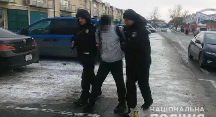 Под Одессой злоумышленник ударил полицейского металлическим ключом