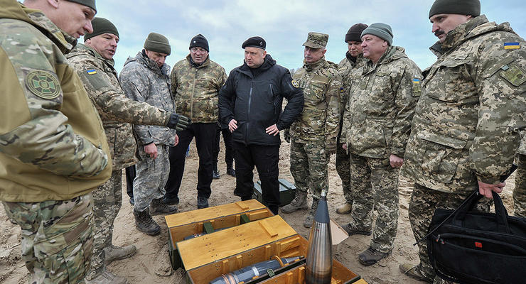 Украина выделит на производство боеприпасов более 1 млрд грн