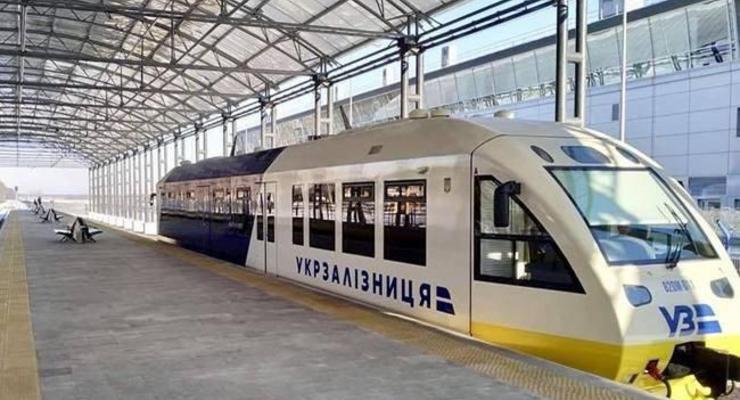 УЗ начала отменять экспрессы Киев-Борисполь