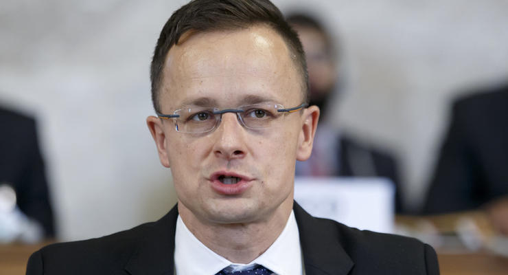 Венгрия продолжит блокировать комиссию Украина-НАТО: "Мяч на стороне Украины"