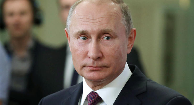 Путин объяснил, почему не берет трубку: "Это предвыборная кампания Порошенко"
