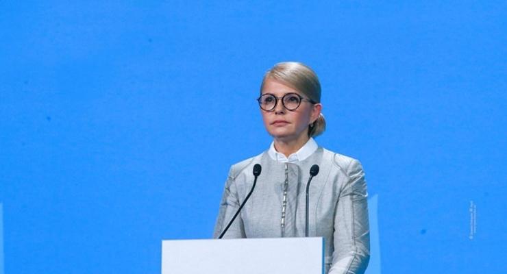 Местные советы требуют отменить решение Порошенко о повышении цены на газ - Тимошенко