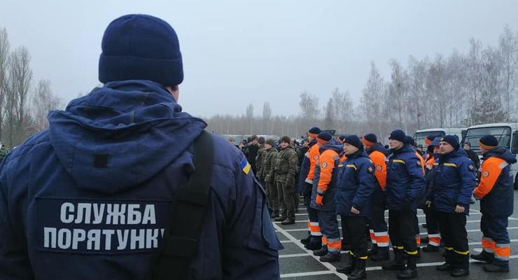 Спасателей в полной боевой готовности отправили на учения с МВД