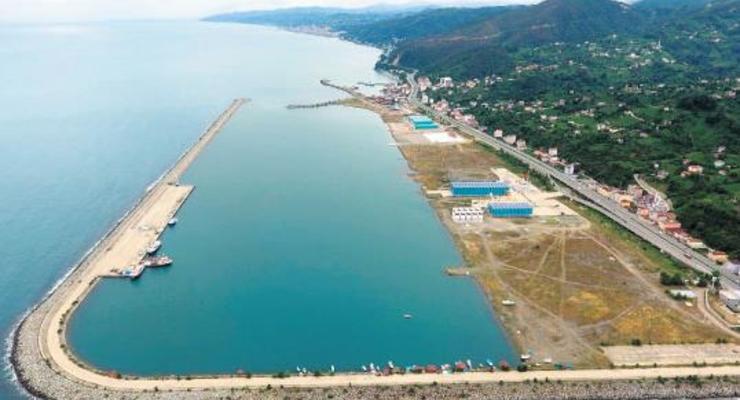 Турция начала строительство военной базы на Черном море