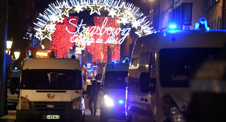 Франция усиливает антитеррористические мероприятия