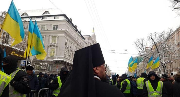 В центр Киева согнали четыре тысячи силовиков