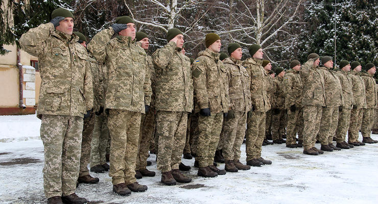 Украинские военные отправились в Косово