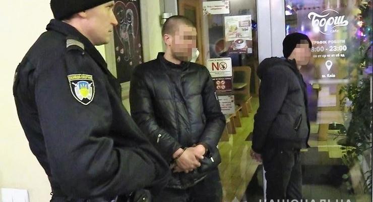 В Киеве ограбили АЗС: Преступники задержаны