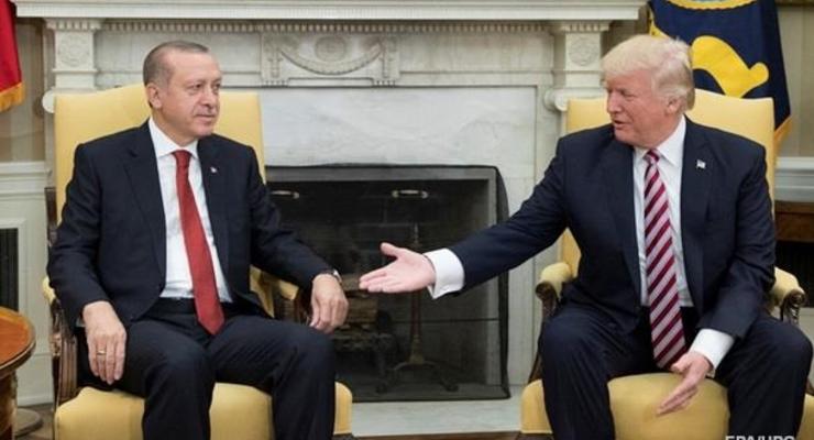 Трамп одобрил военную операцию Турции в Сирии - Эрдоган