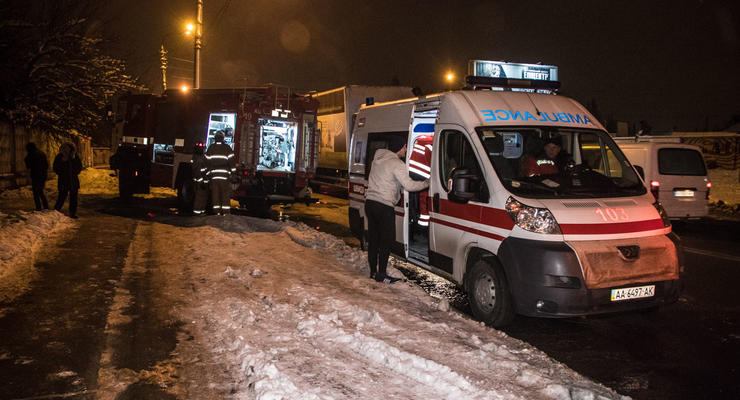 В Киеве на СТО произошел пожар: Есть жертва