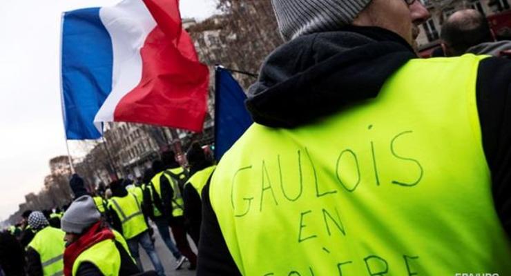 Протесты в Париже: полиция задержала 30 человек