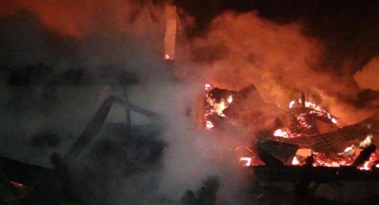 В Карпатах сгорела гостиница: один человек погиб