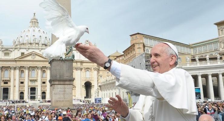 Папа Римский обещает молиться за христианские общины Украины