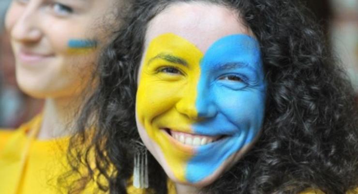 Большинство украинцев считают себя счастливыми - опрос