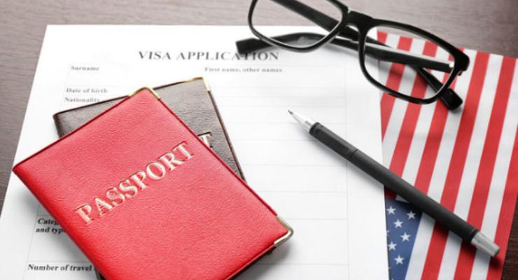 США усложнили процедуру открытия рабочих виз