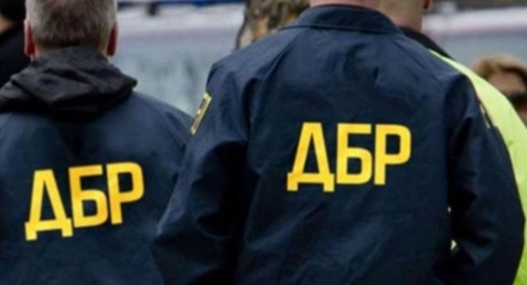 В Кременчуге четверо пьяных полицейских ограбили прохожего