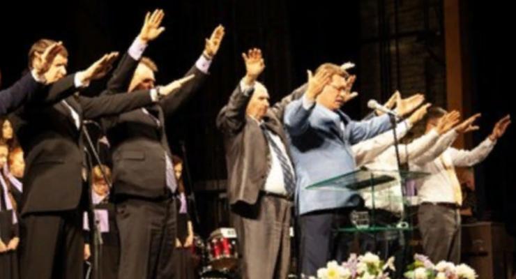 "Суд" в Крыму ликвидировал церковь христиан-баптистов