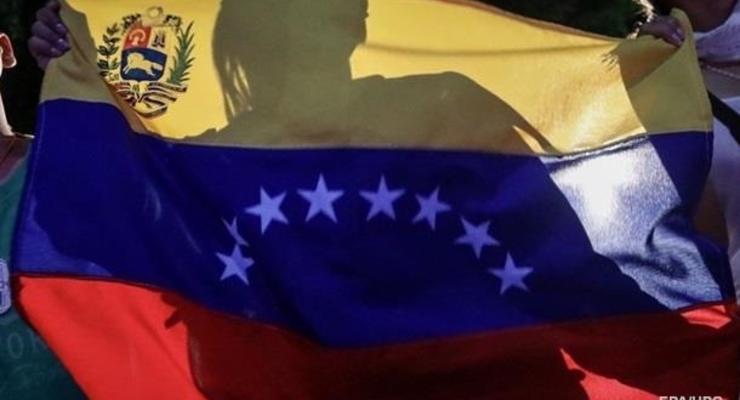Инфляция в Венесуэле составила почти 2 000 000%