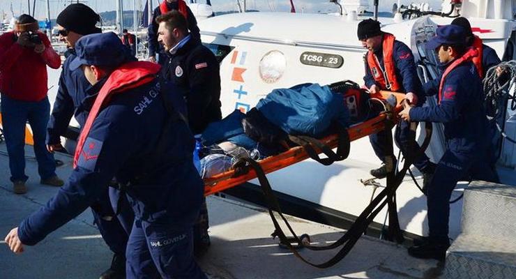 Украинских моряков выписали из больницы в Турции и отправили в Анкару