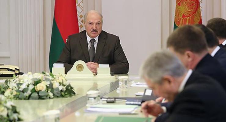Вопрос об объединении с РФ не стоит - Лукашенко