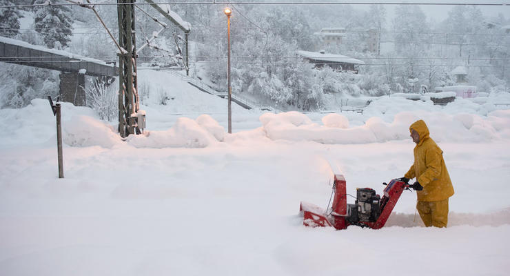 Австрию и Германию засыпали сильнейшие снегопады