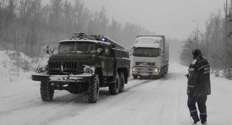 Третья область Украины ввела ограничения на проезд