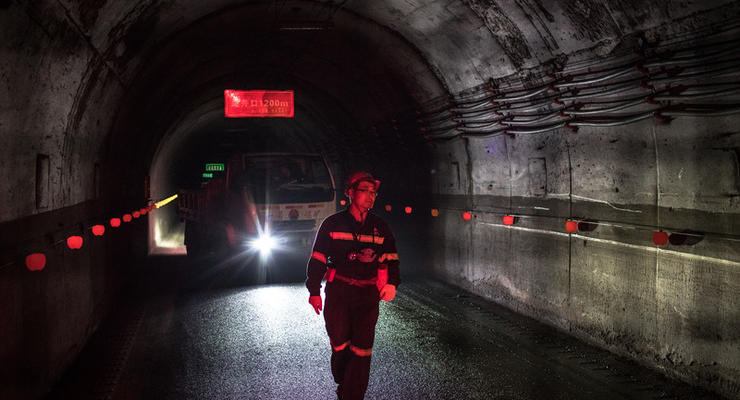 На шахте в Китае погибли 19 человек