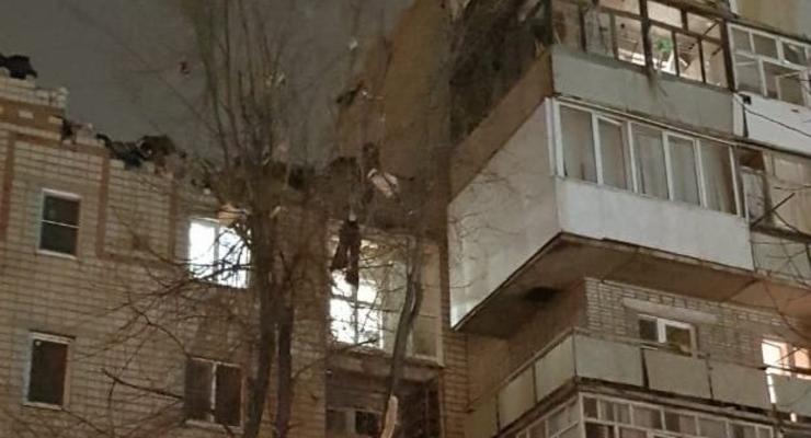 В РФ взрыв в многоэтажке: под завалами люди