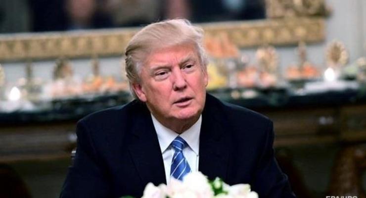 Трамп не планирует вводить режим ЧП из-за стены