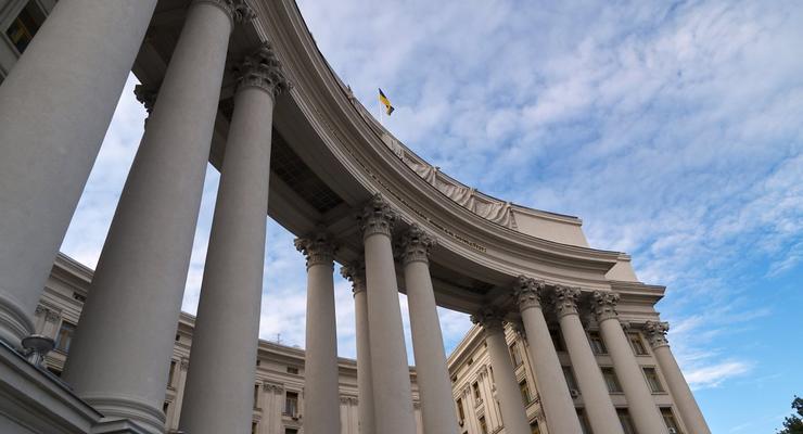 МИД отреагировал на решение суда продлить арест украинским морякам