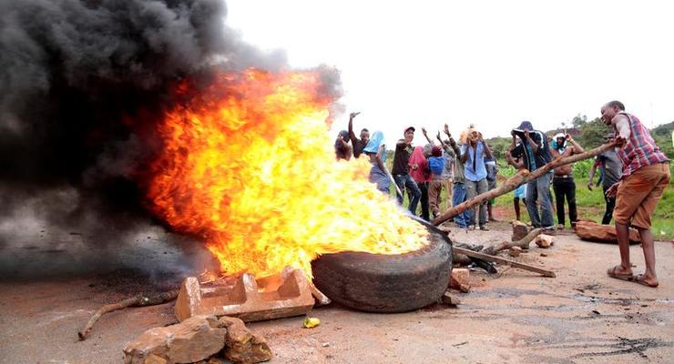 Власти Зимбабве отключили интернет из-за протестов