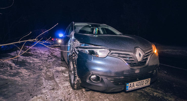 В Киеве военного ВСУ сбил автомобиль