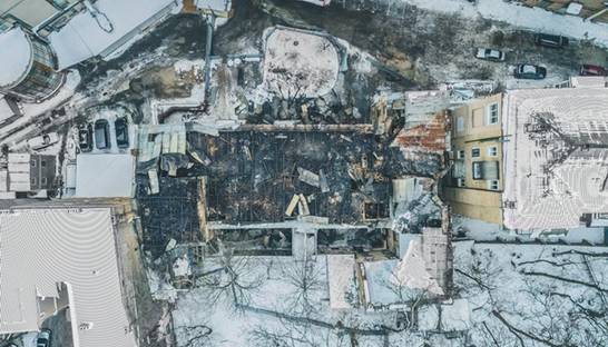 Пожар в центре Киева: фото горевшего дома