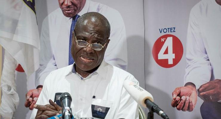 В Конго проигравший выборы кандидат объявил себя "президентом"