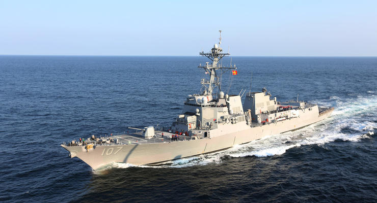 Россияне начали слежку за двумя американскими эсминцами