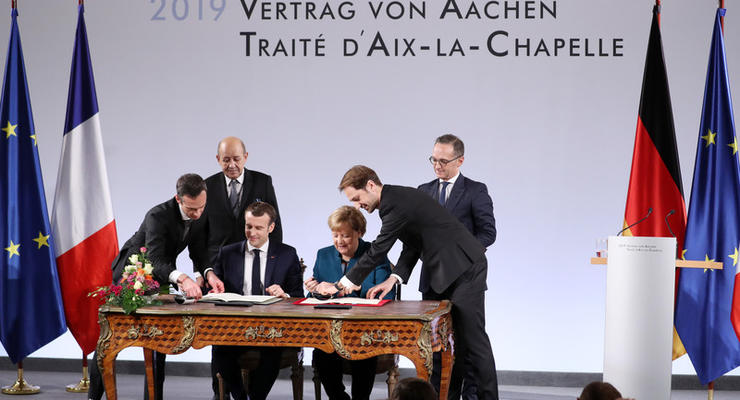 Франция и Германия обновили Елисейский договор