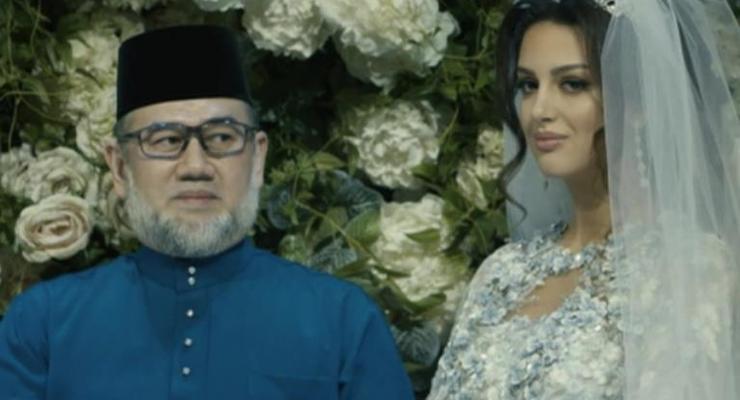 Король Малайзии расходится с Мисс Москва после отречения от престола